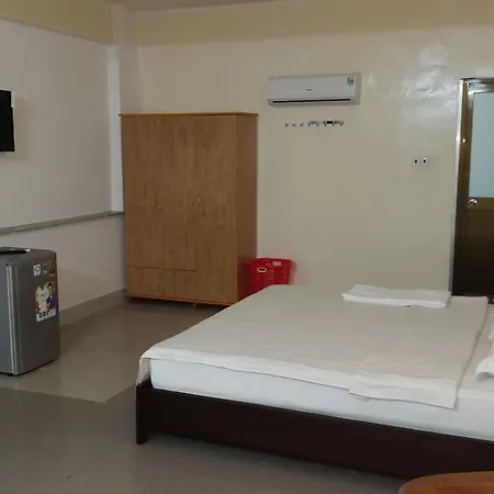 Offshore Hotel